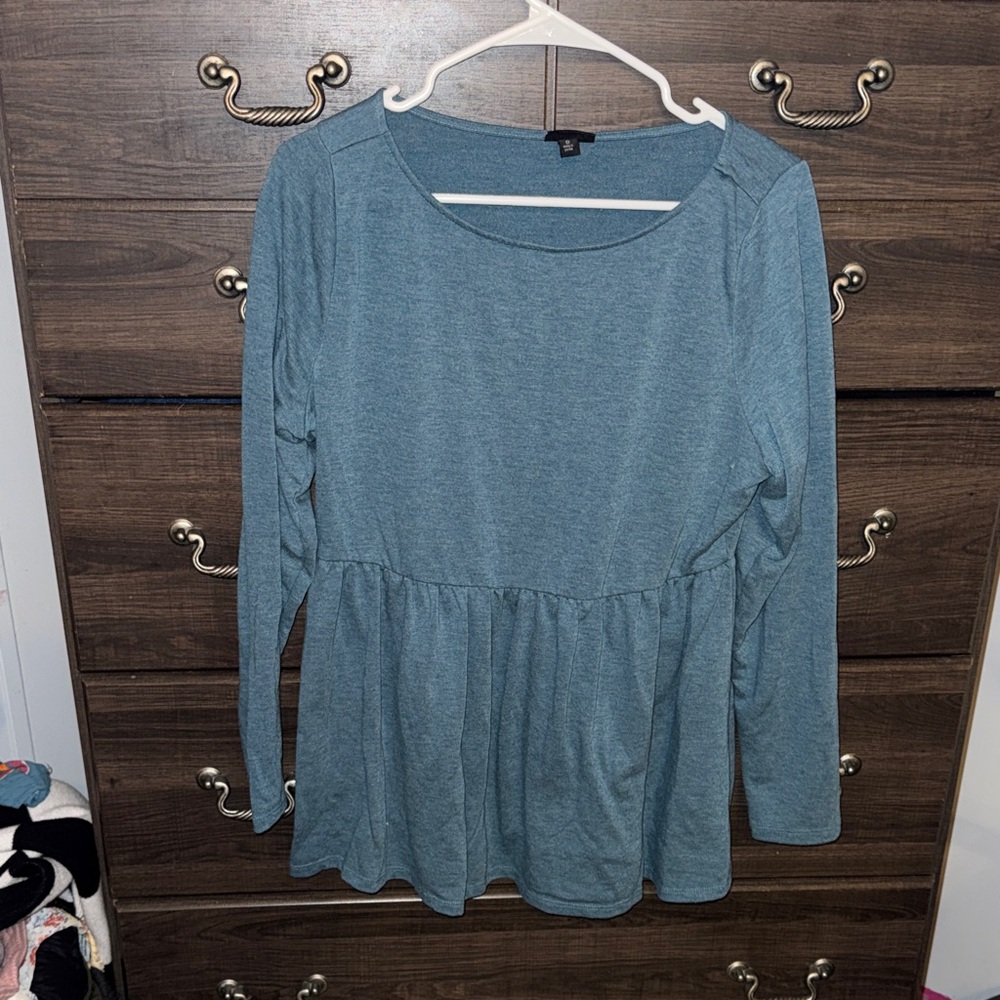 Elegant Teal Long Sleeve Top